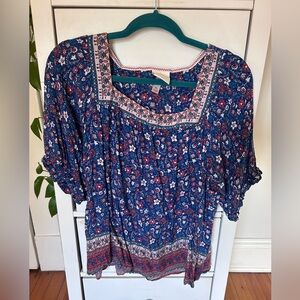 Knox Rose women’s XL boho blue and floral flowy blouse half sleeve square neck